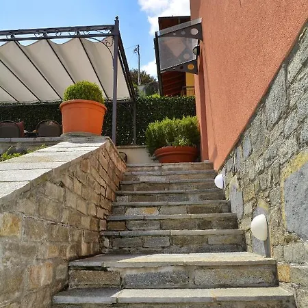 Casa La Pianca * メナッジョ